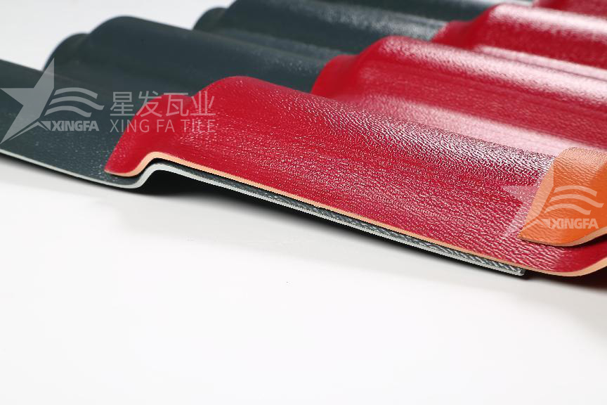合成樹脂瓦的四層材質(zhì)揭秘：讓你徹底了解屋頂?shù)谋Ｗo(hù)體系！